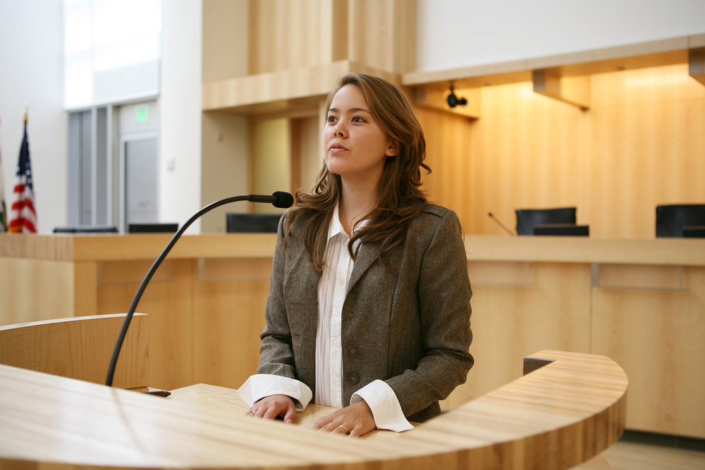 forensic scientist giving expert witness testimony in court